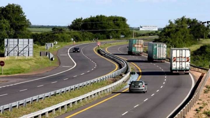 El Gobierno avanza hacia la privatización de "La Ruta del Mercosur"