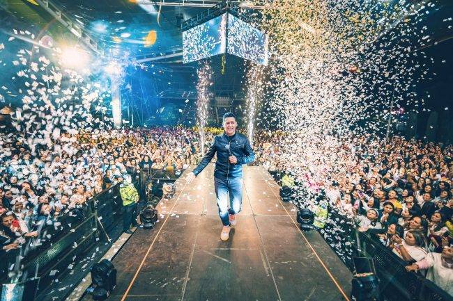 Perú vibró con el vallenato de Jorge Celedón en dos espectaculares conciertos con sold out