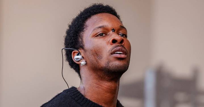 Singer D4vd is a suspect in death of 15-year-old found in trunk, LAPD source says