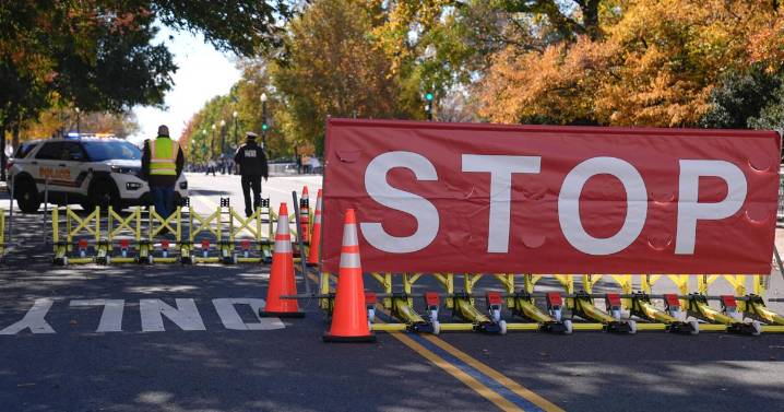 Republicans swat down Dem offer to end shutdown, impasse continues into 38th day