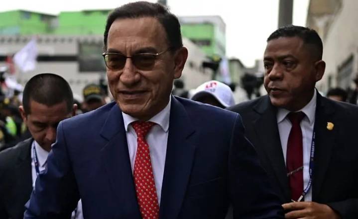 Expresidente Vizcarra fue condenado a 14 años de prisión en Perú tras ser hallado culpable del delito de cohecho