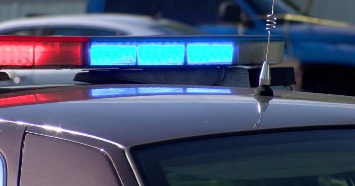 Man dies after being hit by vehicle on Wednesday night in Evansville