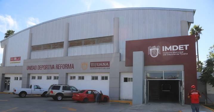 IMDET refuerza rehabilitación de unidades deportivas en Tijuana