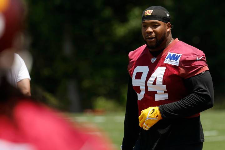 Daron Payne’s Feelings Cleared on Punching Amon-Ra St. Brown After NFL Suspension After serving a one game suspension, Daron Payne opened up about the incident with Amon-Ra St. Brown in the game again