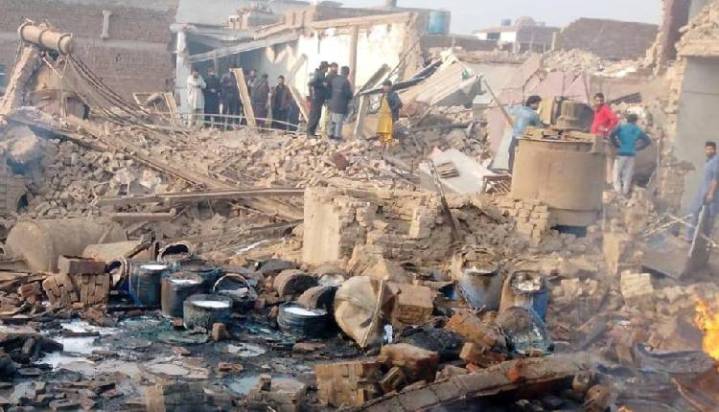Pakistan: Death Toll In Faisalabad Factory Blast Rises To 20