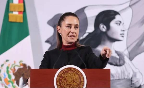 Sheinbaum apuntó contra un libertario argentino por "acciones destituyentes" en su contra