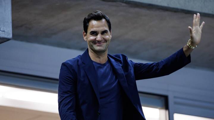 Roger Federer elected to International Tennis Hall of Fame in 1st year of eligibility