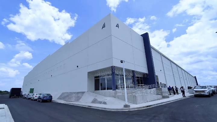 León atrae inversiones: 17 proyectos en desarrollo para 2026 y realizan gira comercial a Asia