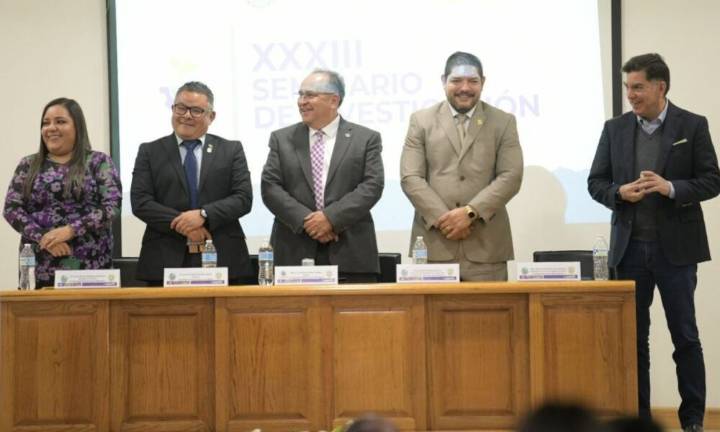 Celebran 40 años de la División de Posgrado de FACIATEC en la UACH