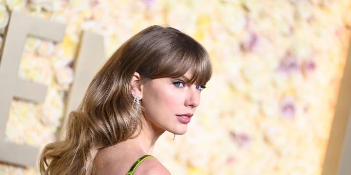 Taylor Swift’s Shampoo for Fine Hair Is on Sale for Black Friday