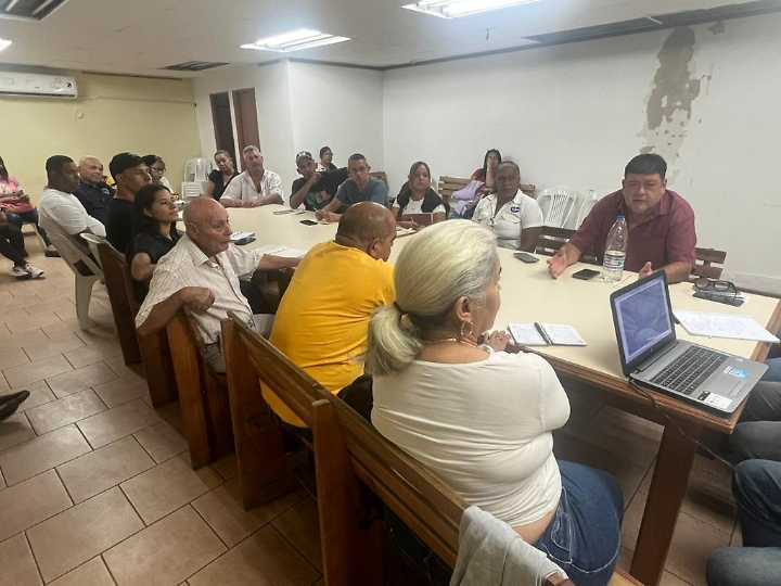 “La situación es lamentable”: Sindicalistas mantienen reclamos tras más de 1320 días sin aumento salarial