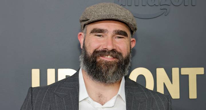 Jason Kelce Explains Why He’s Fasting Before Thanksgiving Dinner | Jason Kelce 