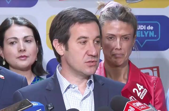 Presidente de la UDI minimiza un fin de Chile Vamos y adelanta posible intervención del gobierno