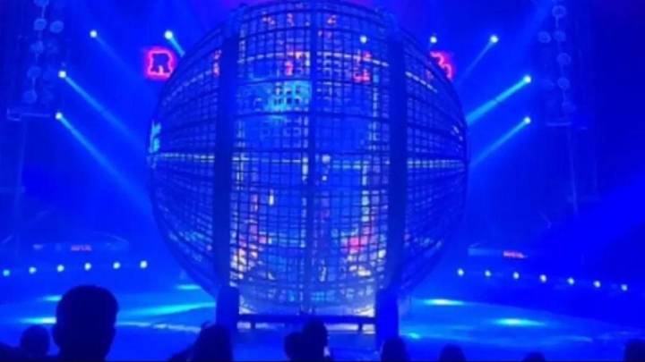 Muere un acróbata en un circo de Nápoles en el “globo de la muerte”