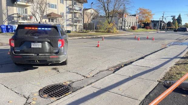 Pedestrian killed in central Gatineau