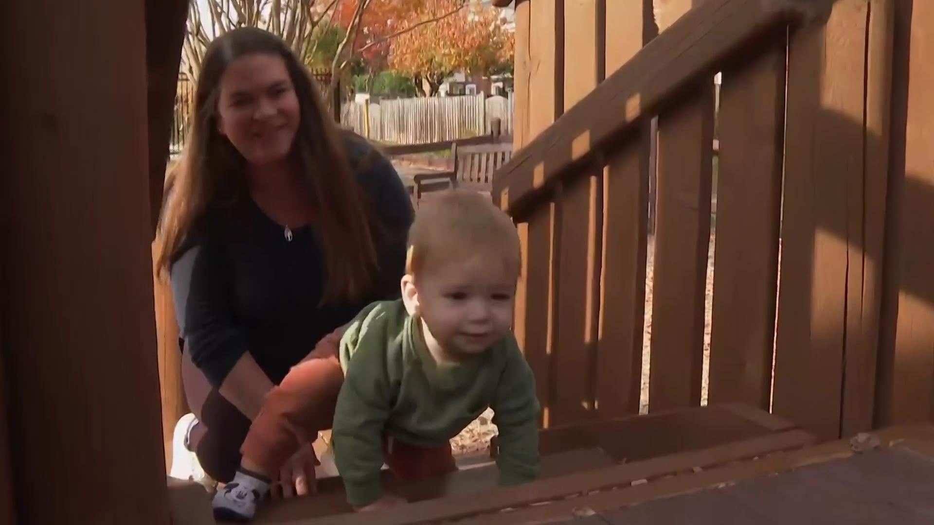 Washington's struggling economy takes another economic hit from the government shutdown