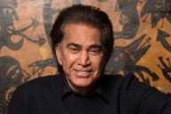 Bajaron de un vuelo de American Airlines al Puma Rodríguez tras un altercado con la tripulación