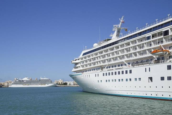 Octubre marca récord de cruceristas en Cádiz con más de 96.000 visitantes