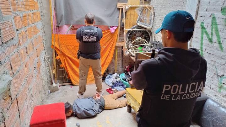 Cayó el Clan Villalba: seis detenidos y más de $16.000.000 en cocaína y pasta base