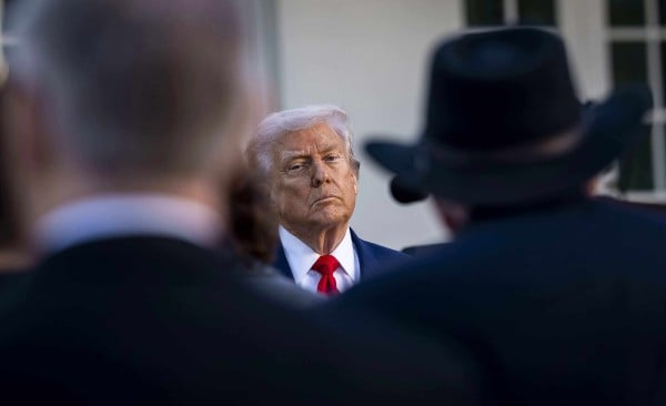 Crece descontento de hispanos hacia Trump