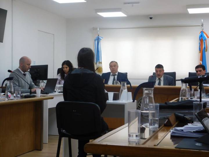 Continúa el juicio a dos médicos acusados de homicidio culposo por la muerte de un bebé