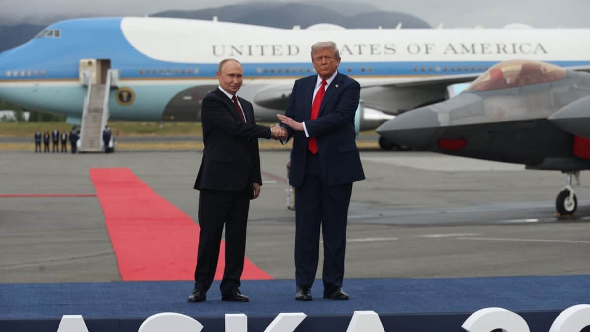 US, Russia draft Ukraine plan, blindsiding European allies