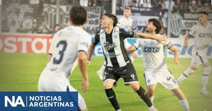 Estudiantes de Buenos Aires avanzó a las semifinales tras vencer a Tristán Suárez