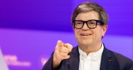 Report: AI Pioneer Yann LeCun to Leave Mark Zuckerberg's Meta, Launch Startup
