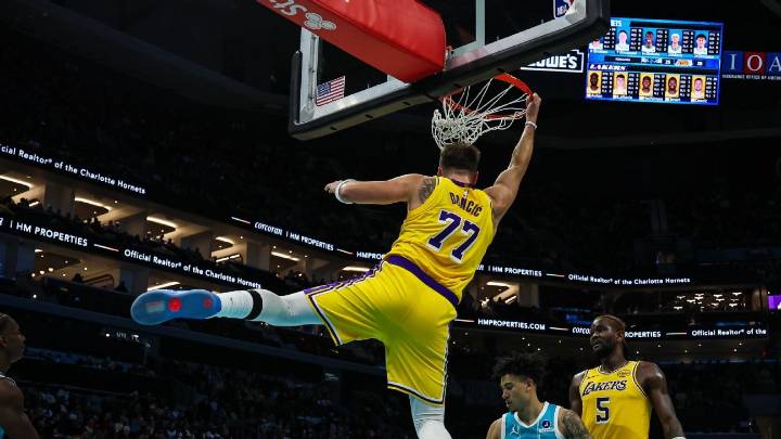 Lakers teammates poke fun at Luka Doncic after rare dunk