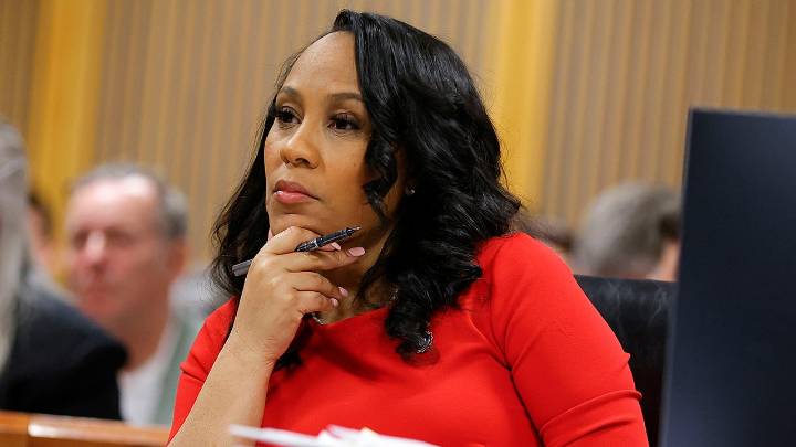 Georgia prosecutor appoints himself to Trump case after Willis exit