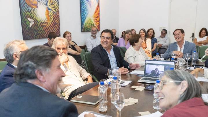 Di Salvo sobre Sileoni: “Comprometido con el presente y el futuro de la educación pública“