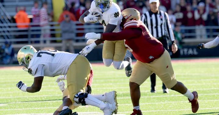 No. 12 Notre Dame escapes Boston College with 25
