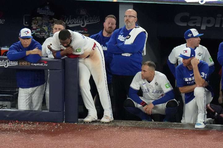 Blue Jays mourn the World Series win that slipped away
