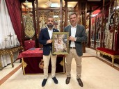 ‘Los bebés de la Victoria’ renueva su patrocinio con el Puerto de Huelva y continúa su camino solidario