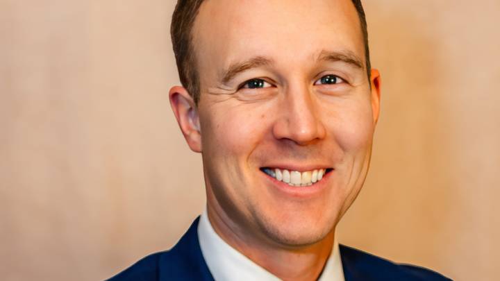 Republican Douglas Jensen to run for Congress in Iowa 4th District