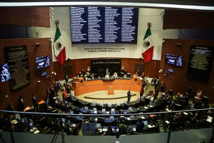 En el Senado también llueven los justificantes