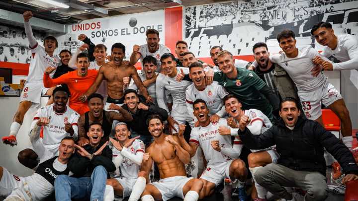 La Cultural sale del descenso tras ganar al Málaga