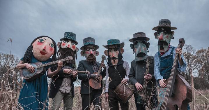 If you like your Americana quirky, Del Roscoe could be the band for you