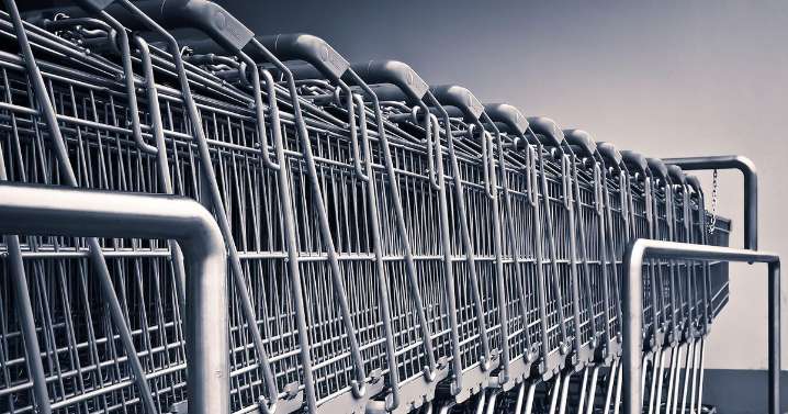 Poundland and Lidl recall snacks that 'may contain glass'