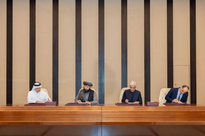 Afghanistan, Pakistan peace talks collapse, ceasefire continues, Taliban says