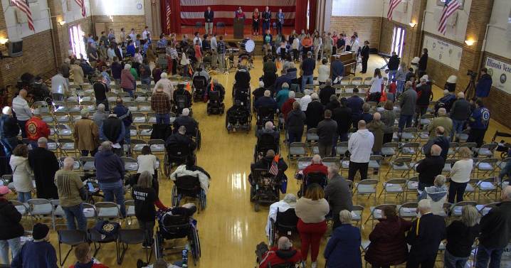 Veterans' Day program gives a chance to share stories, say thank you