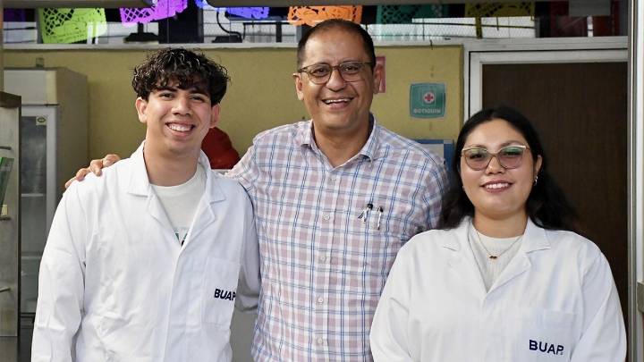 En la BUAP se estudian antimicrobianos de origen natural