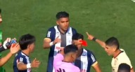 Carlos Zambrano es expulsado en el duelo entre Alianza Lima y UTC | VIDEO Carlos Zambrano recibió otra tarjeta roja, esta vez por doble amarilla en el Alianza Lima-UTC