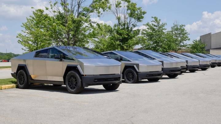 The Head of the Cybertruck Program Quit Tesla. The Model Y Leader Left Hours Later