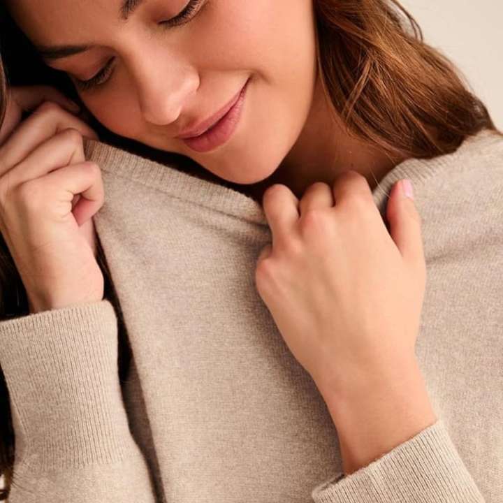 Amazon Black Friday 2025 Fashion Deals: Cashmere, Gap Sweaters on Sale