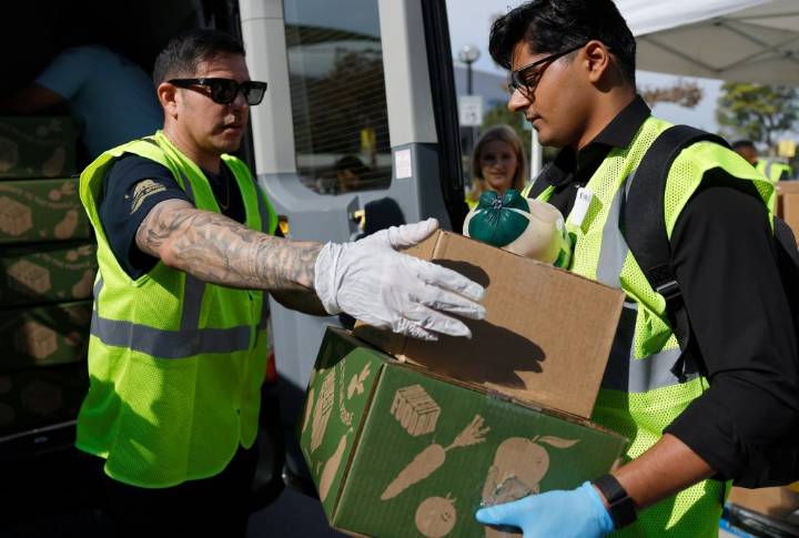 Supreme Court extends order blocking full SNAP payments, with shutdown potentially near an end