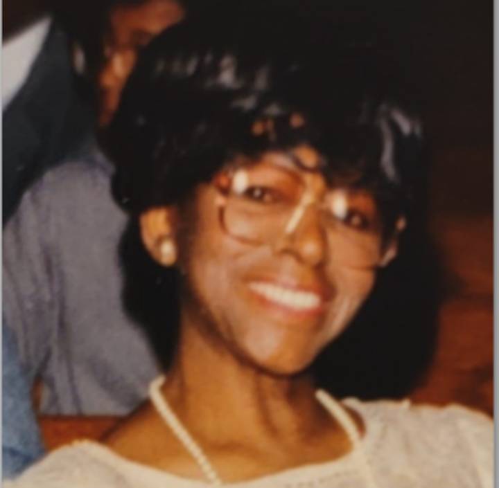Body found on Lake Michigan shoreline in 1988 identified as missing Chicago woman