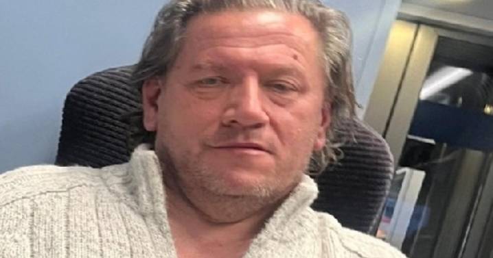 Euston: Man ‘touched himself staring at woman’ on train