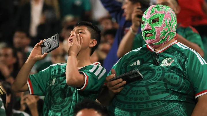 En la víspera del Mundial, afición mexicana muestra una desconexión emocional con el futbol: estudio