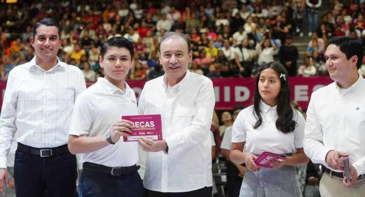 Incrementa Durazo presupuesto de ‘Becas Sonora’ a mil millones para 2026